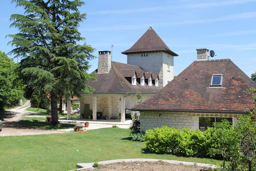 Hotel Domaine De La Greze Murat Zimmer foto